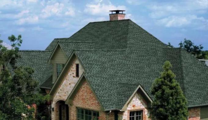 China Factory Directly Supply Color Stone Coated Fiberglass Asphalt Roofing Tile